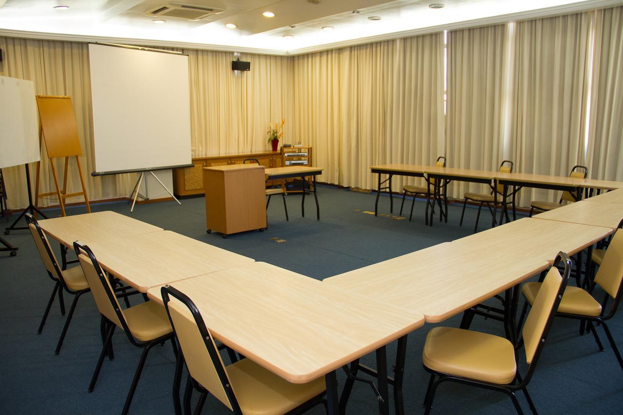 ארשים Hotel Pallis מראה חיצוני תמונה
