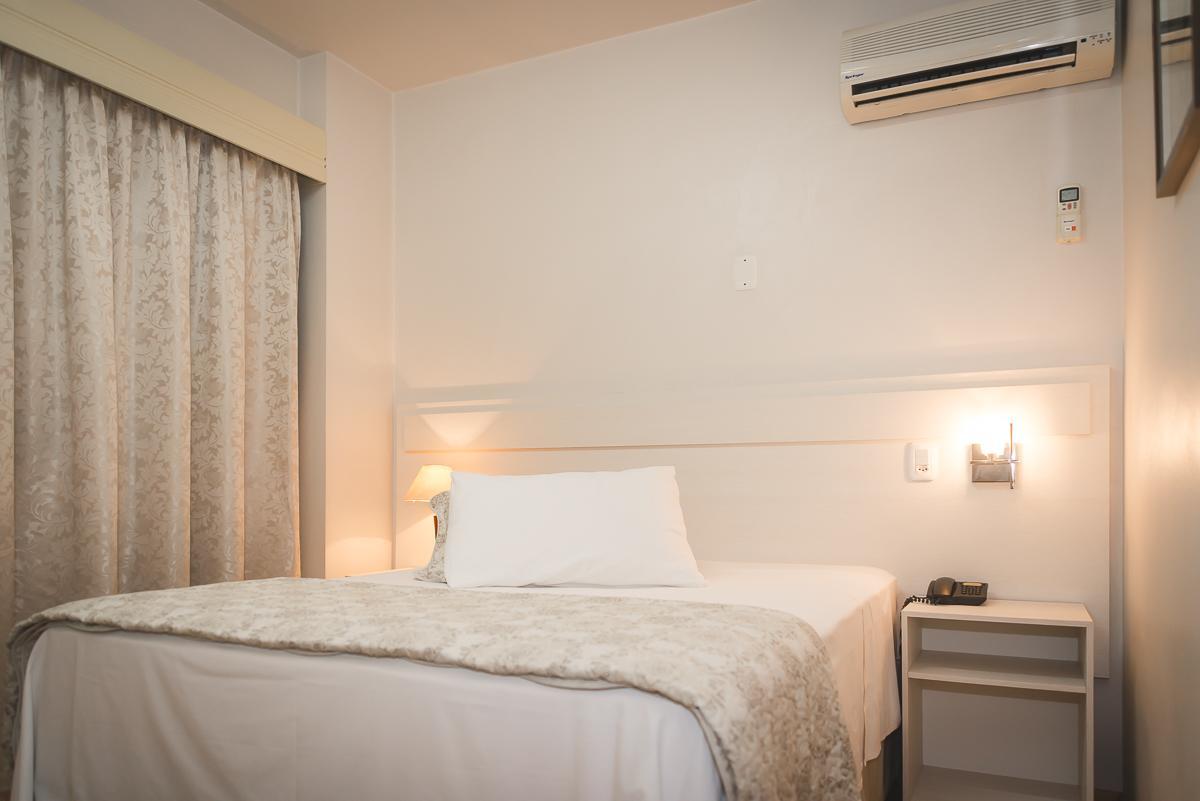 ארשים Hotel Pallis מראה חיצוני תמונה